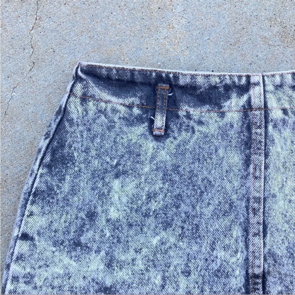 BONGO Denim Pencil Skirt in Washed Black - Picture 3 of 8